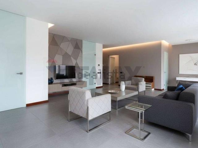 Appartamento in vendita di 145 m² in Via Bartolomeo Bono, 8