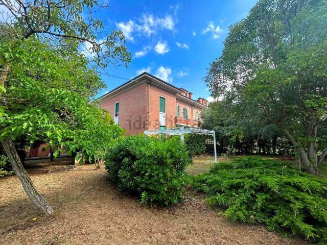 Appartamento in vendita di 145 m² in Via Bruno Buozzi