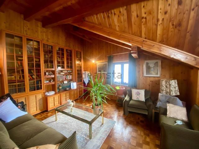 Appartamento in vendita di 145 m² in Via G. F. Medail, 102