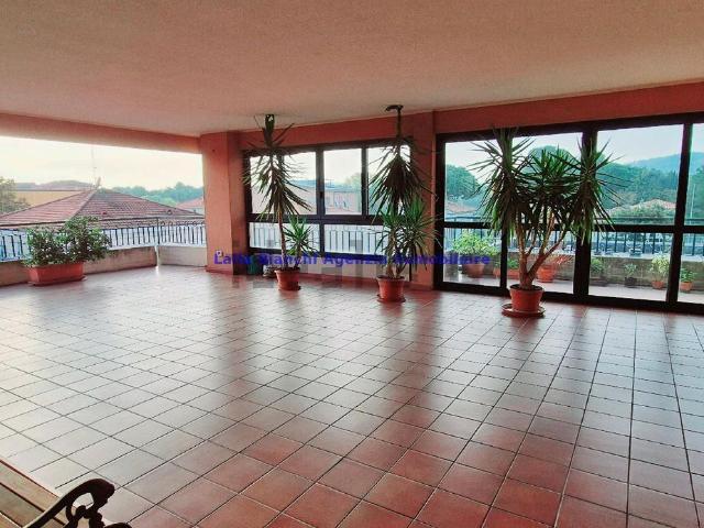 Appartamento in vendita di 145 m² in Via Gai Pietro