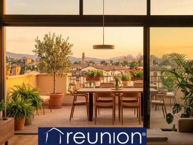 Appartamento in vendita di 145 m² in Via Ghirada, 4