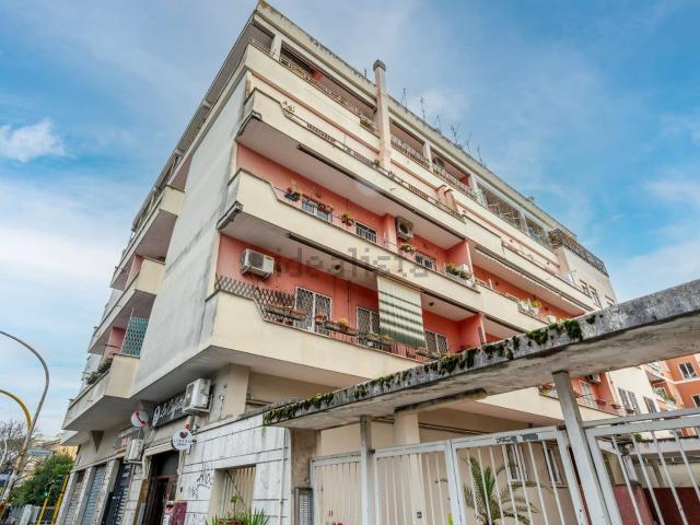 Appartamento in vendita di 145 m² in Via Giuseppe Cerbara