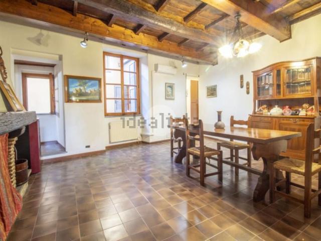 Appartamento in vendita di 145 m² in Via Giacomo Matteotti, 164