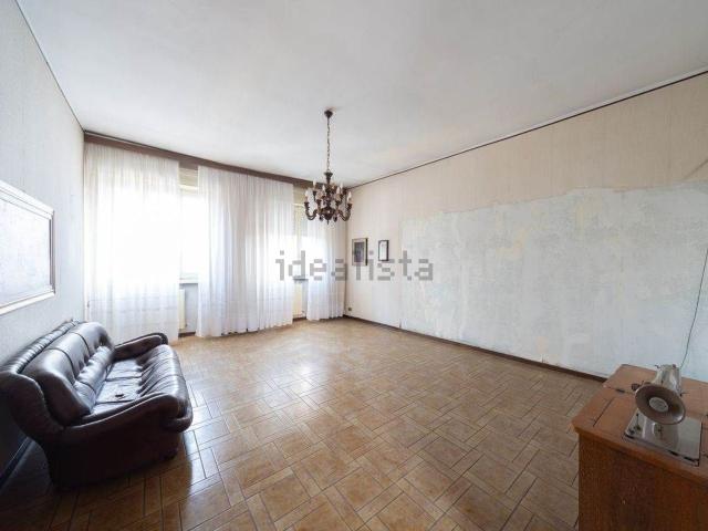Appartamento in vendita di 145 m² in Via Gioacchino Rossini, 57