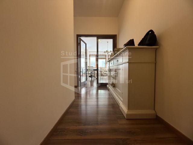 Appartamento in vendita di 145 m² in Via Grande, 139