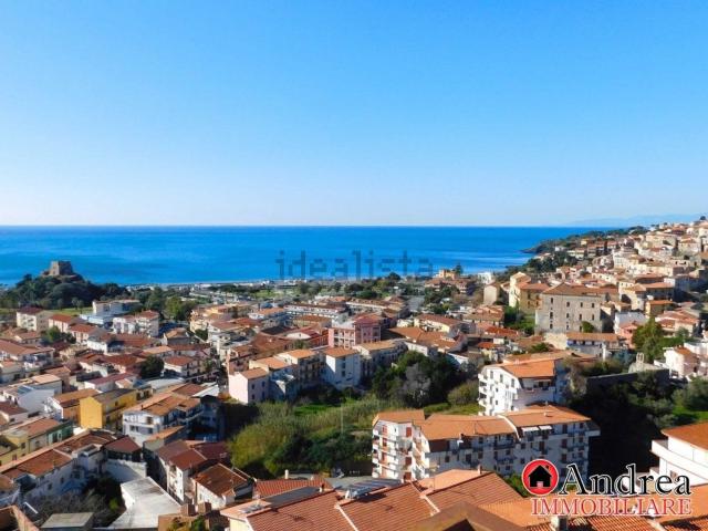 Appartamento in vendita di 145 m² in Via Dott. Giuseppe Oliva