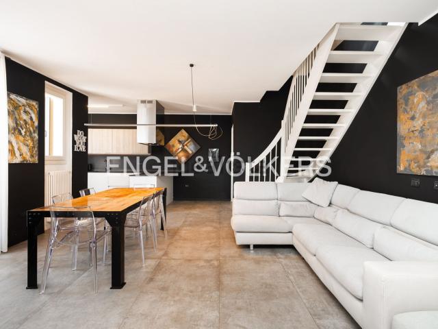 Appartamento in vendita di 145 m² in Via Don Giovanni Minzoni