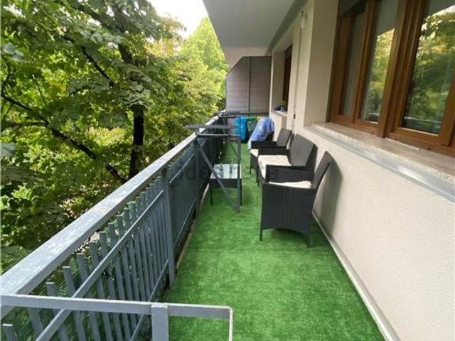 Appartamento in vendita di 145 m² in Via del Mercato
