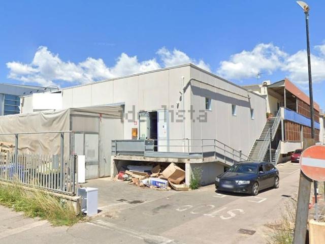Appartamento in vendita di 145 m² in Via del Fonditore, 173