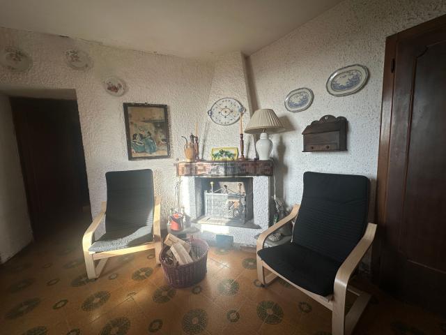 Appartamento in vendita di 145 m² in Via della corte, 1