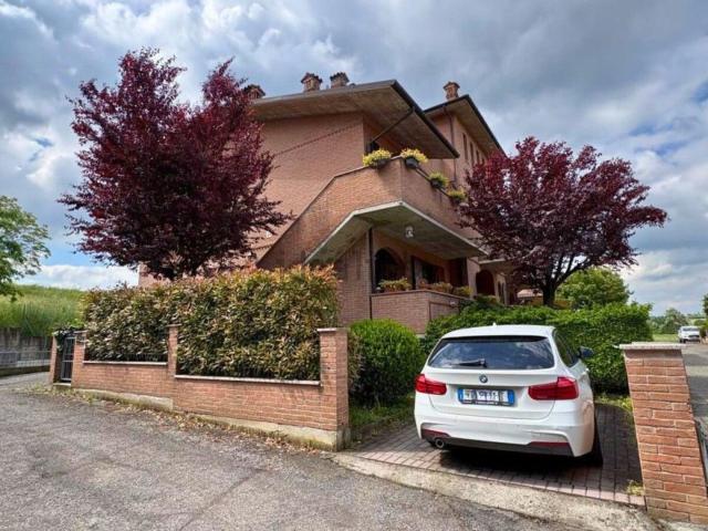 Appartamento in vendita di 145 m² in Via della Resistenza