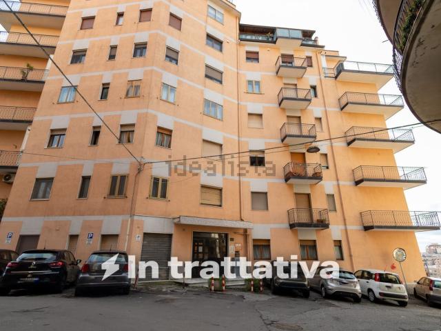 Appartamento in vendita di 145 m² in Via Eugenio de Riso, 77