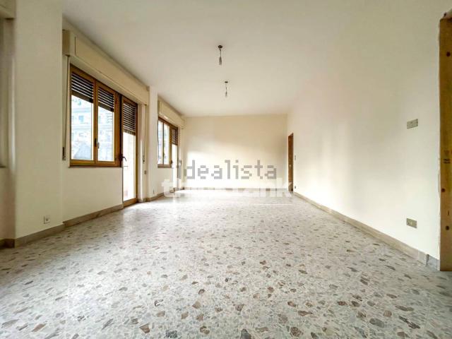 Appartamento in vendita di 145 m² in Via Fimia