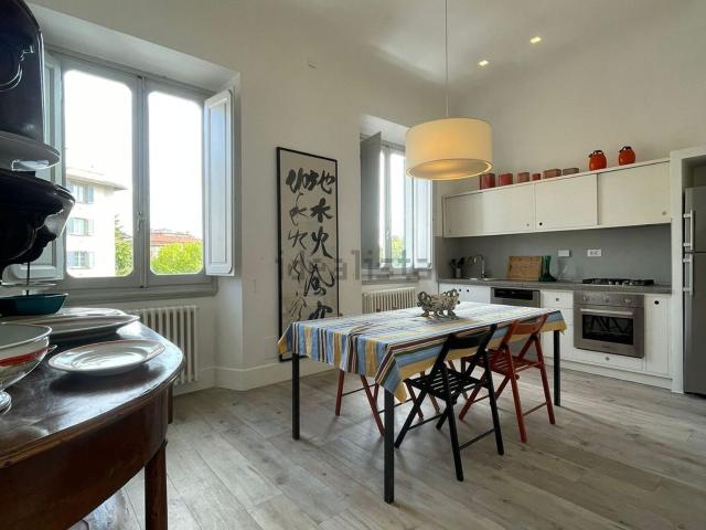 Appartamento in vendita di 145 m² in Via Il Prato