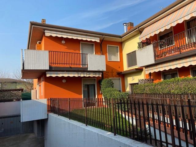 Appartamento in vendita di 145 m² in Via IV Novembre, 29