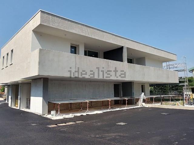 Appartamento in vendita di 145 m² in Via Julia