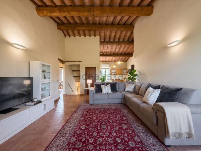 Appartamento in vendita di 145 m² in Via Orme, 125