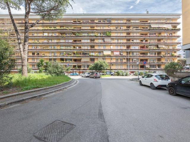 Appartamento in vendita di 145 m² in Via Learco Guerra, 55