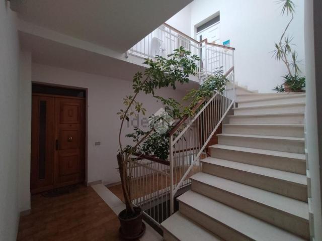 Appartamento in vendita di 145 m² in Via Livio Fazi