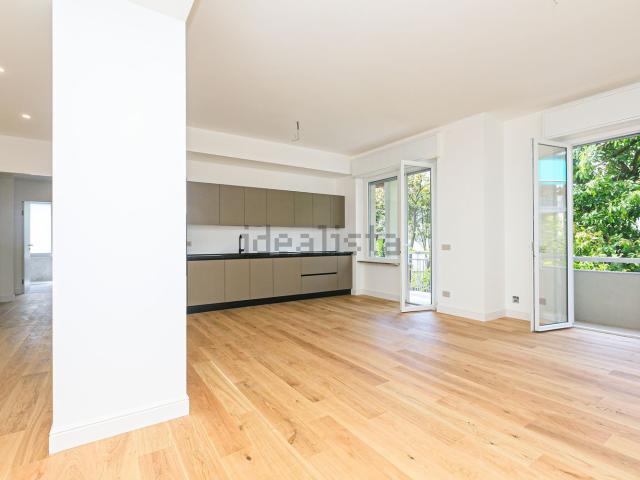 Appartamento in vendita di 145 m² in Via Montallegro, 28