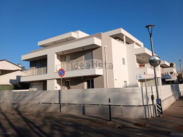 Appartamento in vendita di 145 m² in Via Matteotti