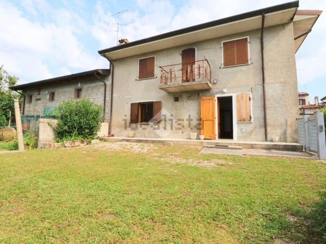 Appartamento in vendita di 145 m² in Via Malina, 43