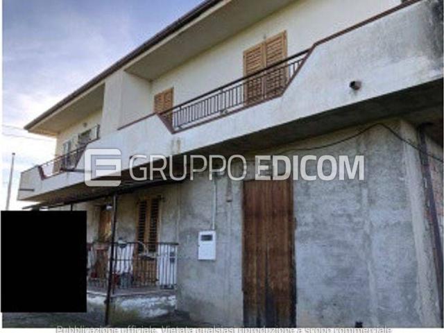 Appartamento in vendita di 145 m² in Via Nuova Provinciale