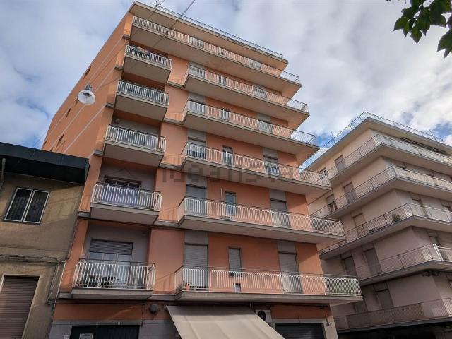 Appartamento in vendita di 145 m² in Via Salvatore Vigo