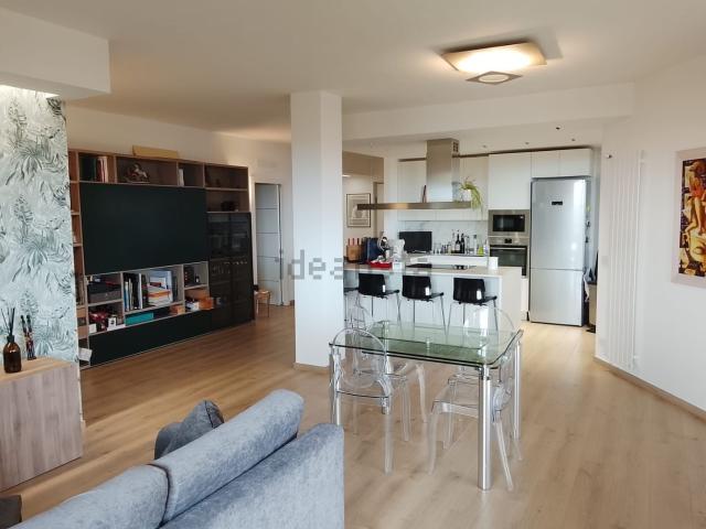 Appartamento in vendita di 145 m² in Via San Rocco, 5