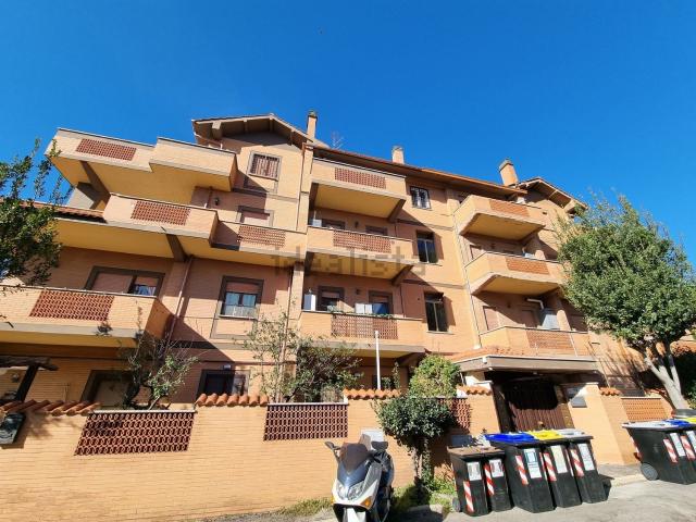 Appartamento in vendita di 145 m² in Via Sandigliano