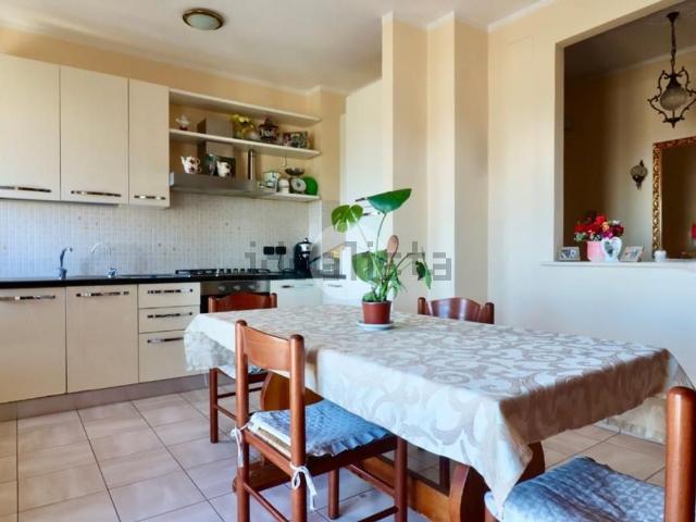 Appartamento in vendita di 145 m² in Via Sant&apos Agnese, 20