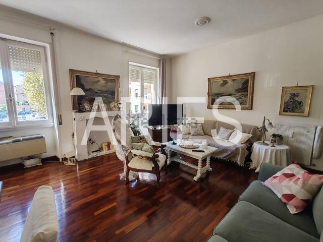Appartamento in vendita di 145 m² in Via Sartena