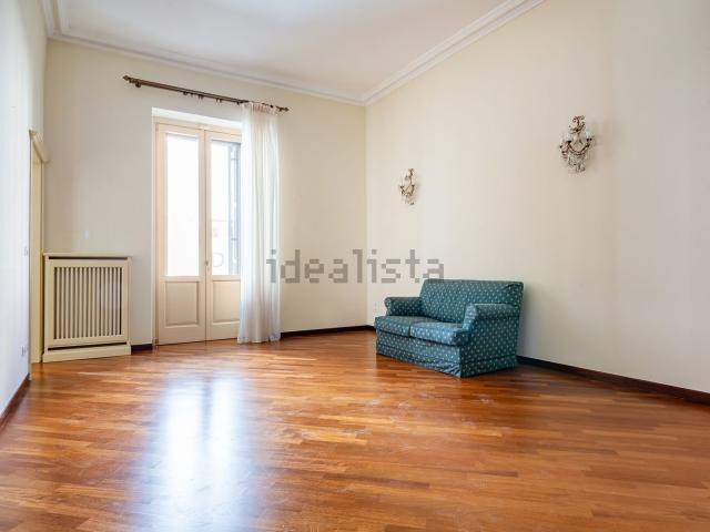 Appartamento in vendita di 145 m² in Via Scipione Crisanzio, 98