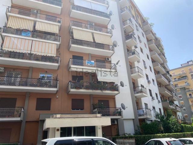 Appartamento in vendita di 145 m² in Via Spagna