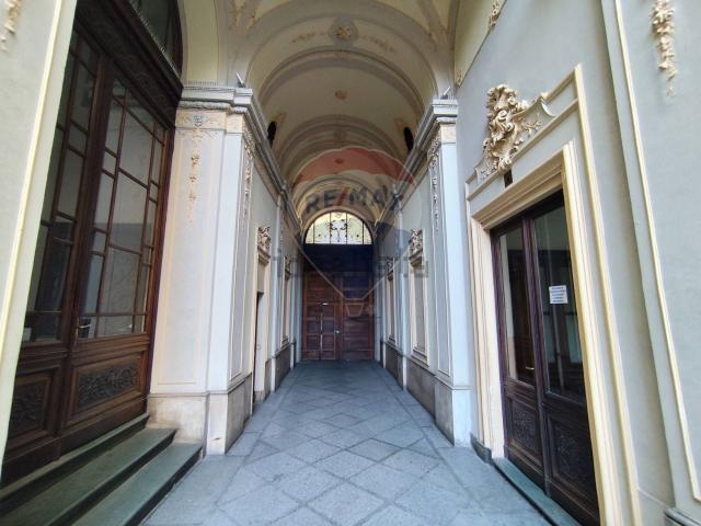 Appartamento in vendita di 145 m² in Via Po, 43