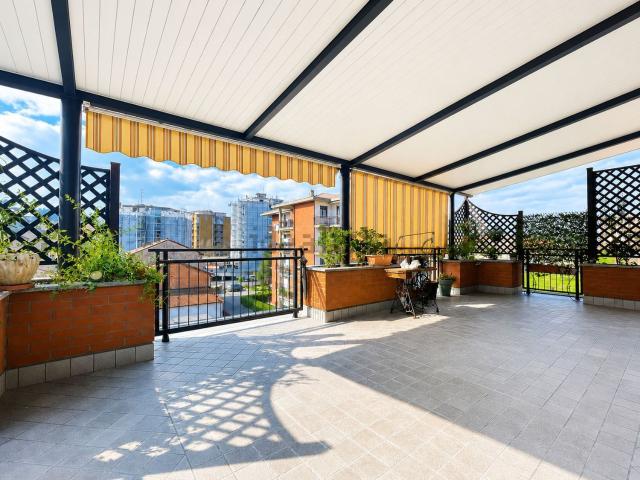 Appartamento in vendita di 145 m² in Via Palmiro Togliatti, 21