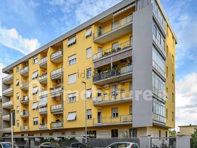 Appartamento in vendita di 145 m² in Via Paolo Vannucci, 21