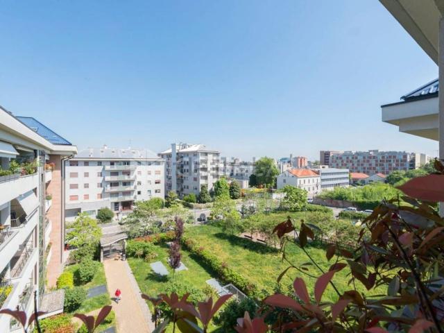 Appartamento in vendita di 145 m² in Via Perin del Vaga