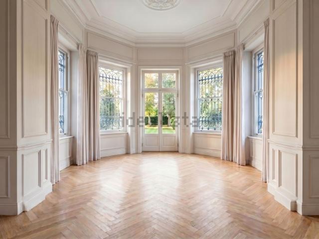 Appartamento in vendita di 145 m² in Via Pisa