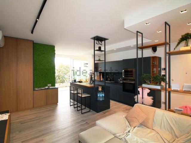 Appartamento in vendita di 145 m² in Via Principe di Piemonte, 32