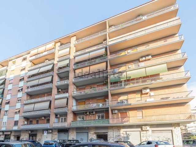 Appartamento in vendita di 145 m² in Via Quinto Pedio