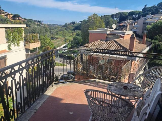 Appartamento in vendita di 145 m² in Via Roncegno