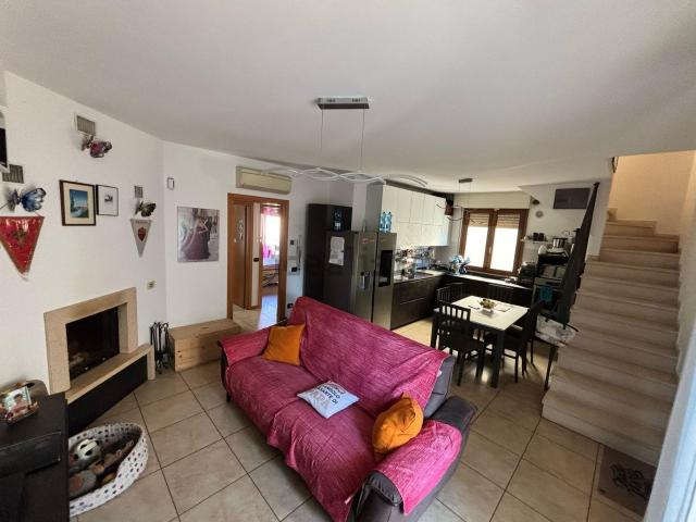 Appartamento in vendita di 145 m² in Via Redipuglia