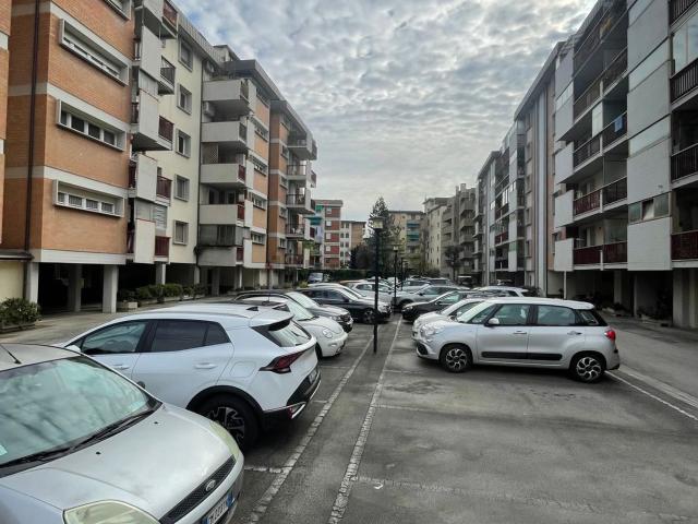 Appartamento in vendita di 145 m² in Via Reims