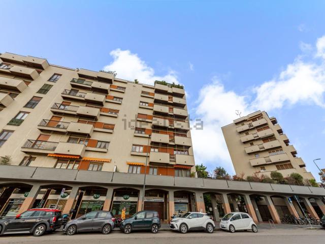 Appartamento in vendita di 145 m² in Via Val di Sole, 22
