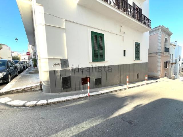 Appartamento in vendita di 145 m² in Via Vittorio Emanuele II