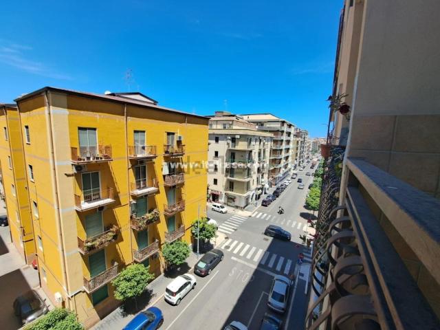 Appartamento in vendita di 145 m² in Via Vittorio Veneto