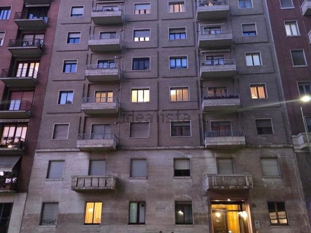 Appartamento in vendita di 145 m² in Viale Tunisia