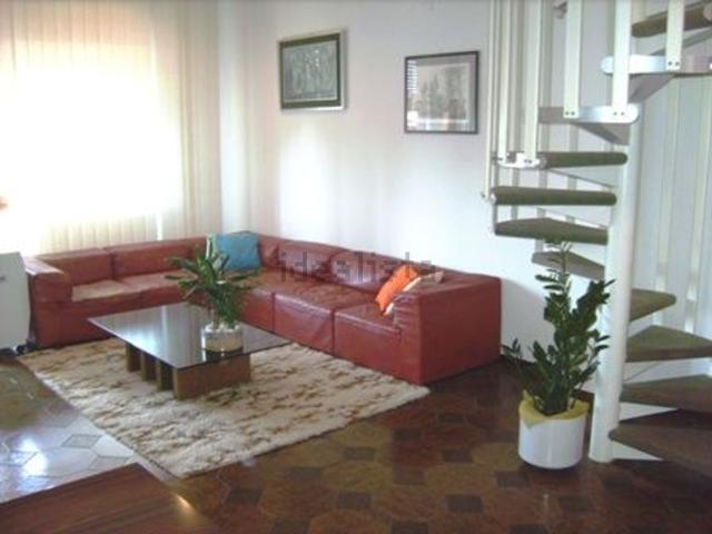 Appartamento in vendita di 145 m² in Viale Felice Cavallotti
