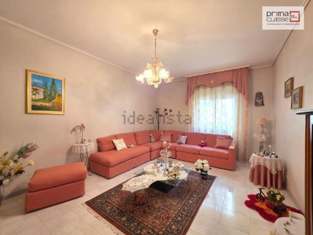 Appartamento in vendita di 145 m² in Vico Carlo Pisacane, 20